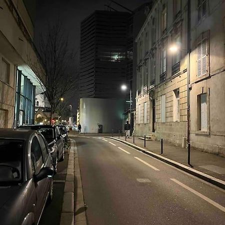 L'Atypique D'Orleans Lägenhet Exteriör bild